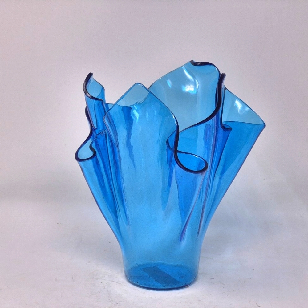 Handkercheif Style Blue Glass Vase